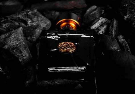 check versace perfume authenticity